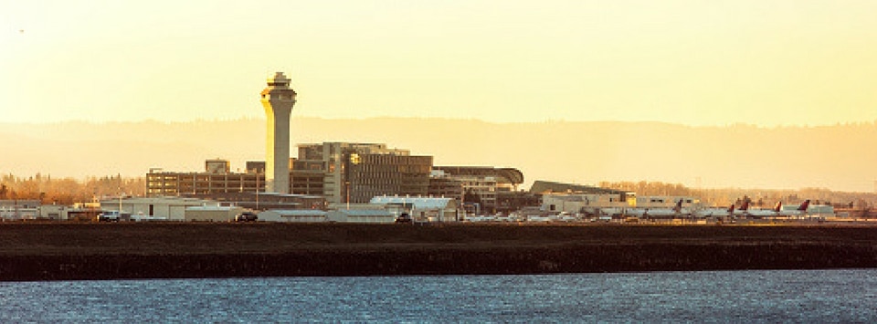 Portland, OR Airport Skyline